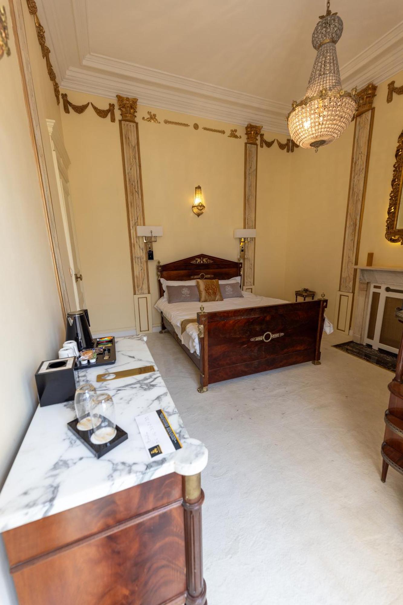 Palazzo Di Acqua Hotel Le Mans Buitenkant foto