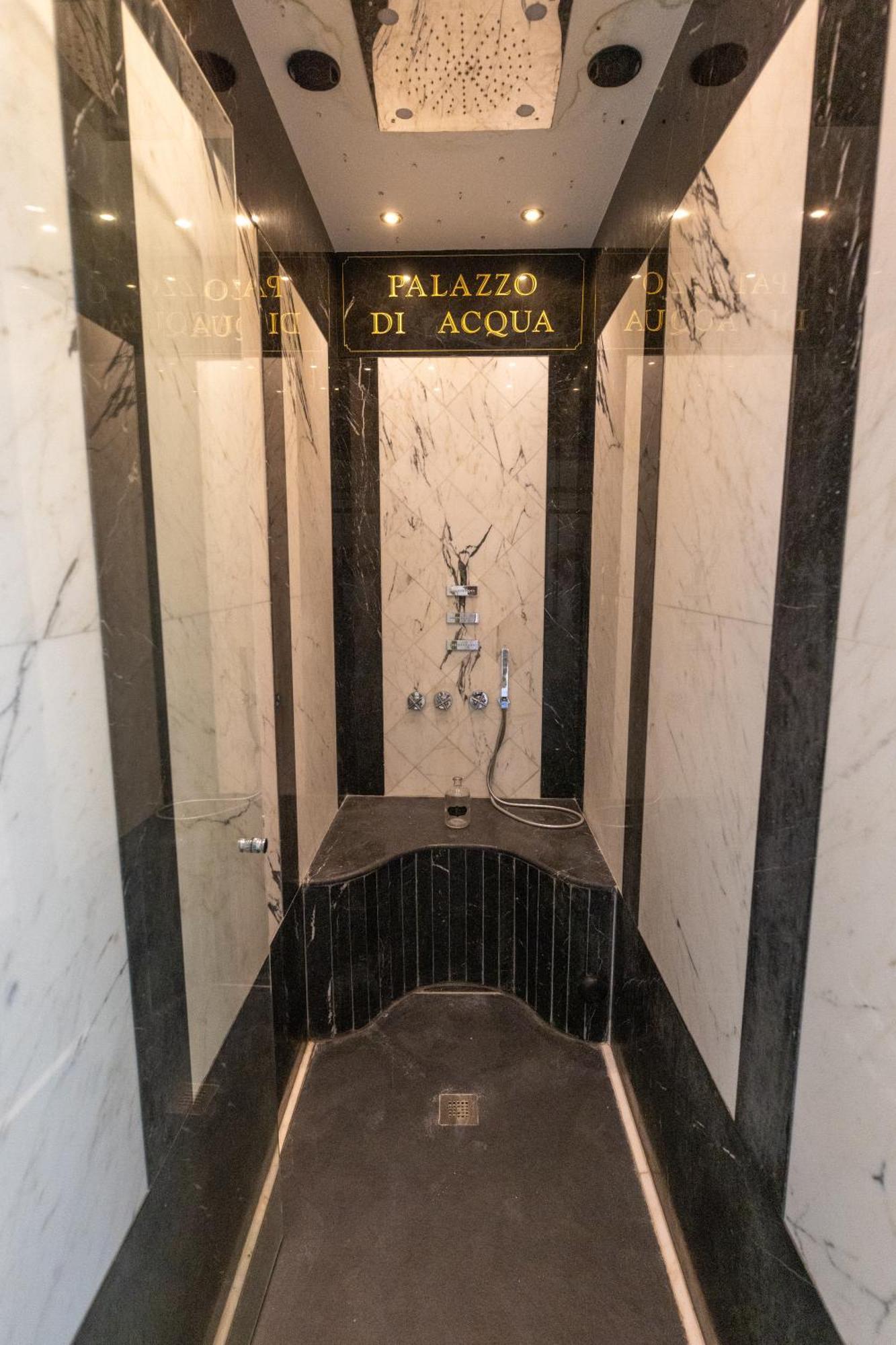 Palazzo Di Acqua Hotel Le Mans Buitenkant foto